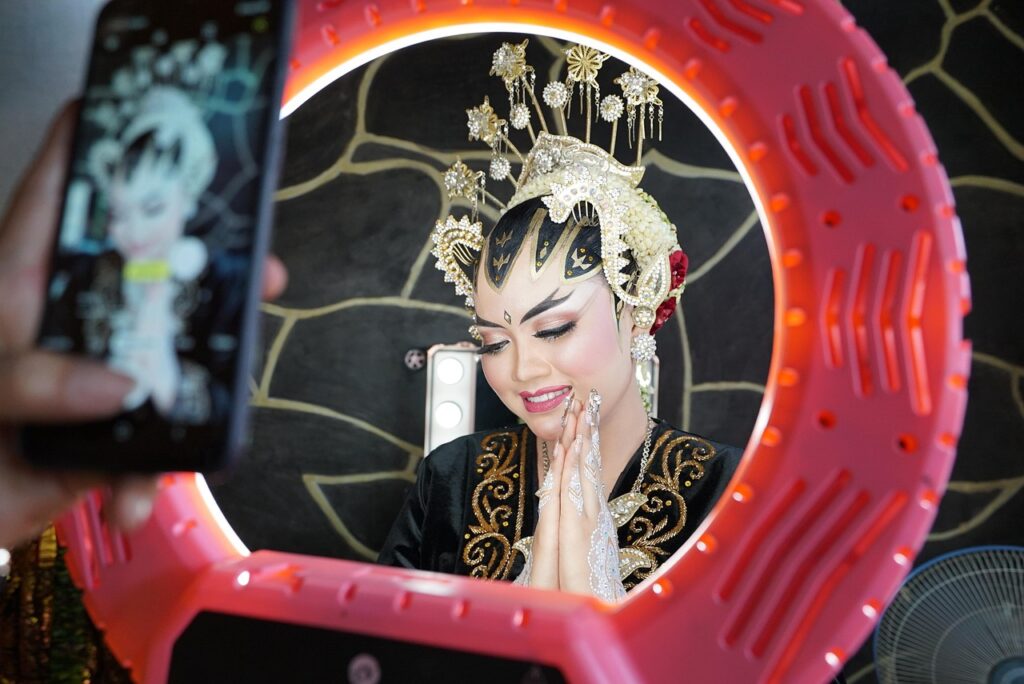 40代の顔たるみとスマホ首の予防法にはどんな方法がある？